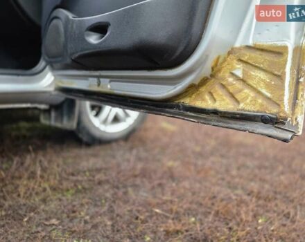 Сірий Шевроле Нива, об'ємом двигуна 1.7 л та пробігом 173 тис. км за 4200 $, фото 8 на Automoto.ua