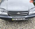 Серый Шевроле Нива, объемом двигателя 1.7 л и пробегом 153 тыс. км за 3800 $, фото 3 на Automoto.ua