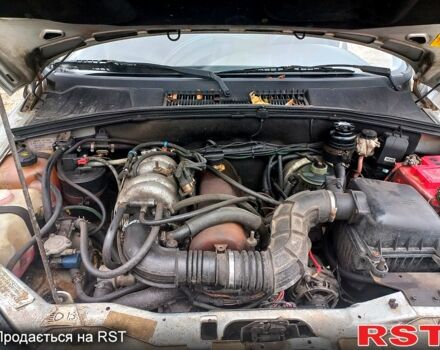 Сірий Шевроле Нива, об'ємом двигуна 1.7 л та пробігом 188 тис. км за 1950 $, фото 5 на Automoto.ua