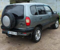 Шевроле Нива 2006 в Кролевце на Automoto.ua Серый Шевроле Нива, объемом двигателя 1.7 л и пробегом 154 тыс. км за 5200 $, фото 4 на Automoto.ua
