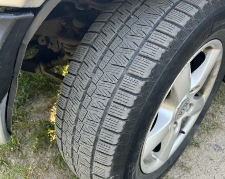 Серый Шевроле Нива, объемом двигателя 1.7 л и пробегом 247 тыс. км за 3500 $, фото 6 на Automoto.ua