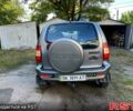 Сірий Шевроле Нива, об'ємом двигуна 1.7 л та пробігом 300 тис. км за 4000 $, фото 2 на Automoto.ua