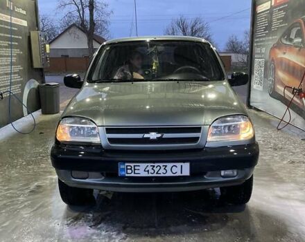 Сірий Шевроле Нива, об'ємом двигуна 1.7 л та пробігом 199 тис. км за 3000 $, фото 4 на Automoto.ua