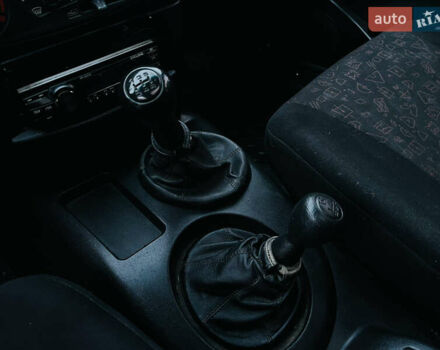 Сірий Шевроле Нива, об'ємом двигуна 1.69 л та пробігом 232 тис. км за 3400 $, фото 22 на Automoto.ua