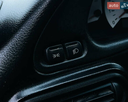 Сірий Шевроле Нива, об'ємом двигуна 1.69 л та пробігом 232 тис. км за 3400 $, фото 21 на Automoto.ua