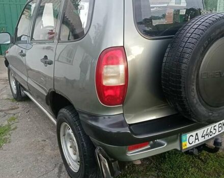 Сірий Шевроле Нива, об'ємом двигуна 1.69 л та пробігом 112 тис. км за 4550 $, фото 6 на Automoto.ua