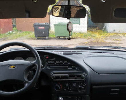 Шевроле Нива 2006 в Кролевце на Automoto.ua Серый Шевроле Нива, объемом двигателя 1.7 л и пробегом 154 тыс. км за 5200 $, фото 14 на Automoto.ua