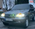Сірий Шевроле Нива, об'ємом двигуна 1.7 л та пробігом 201 тис. км за 3999 $, фото 62 на Automoto.ua