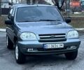Сірий Шевроле Нива, об'ємом двигуна 1.7 л та пробігом 201 тис. км за 3999 $, фото 3 на Automoto.ua