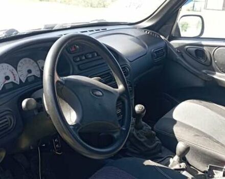 Сірий Шевроле Нива, об'ємом двигуна 1.69 л та пробігом 284 тис. км за 4700 $, фото 7 на Automoto.ua