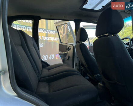 Серый Шевроле Нива, объемом двигателя 1.7 л и пробегом 232 тыс. км за 2700 $, фото 14 на Automoto.ua