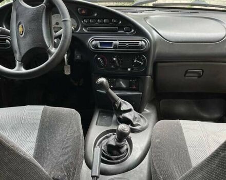 Серый Шевроле Нива, объемом двигателя 1.69 л и пробегом 280 тыс. км за 4500 $, фото 3 на Automoto.ua