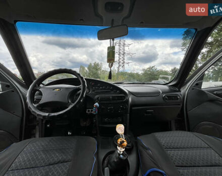 Сірий Шевроле Нива, об'ємом двигуна 1.7 л та пробігом 236 тис. км за 3100 $, фото 13 на Automoto.ua