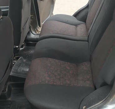 Шевроле Нива 2006 в Кролевце на Automoto.ua Серый Шевроле Нива, объемом двигателя 1.7 л и пробегом 154 тыс. км за 5200 $, фото 13 на Automoto.ua