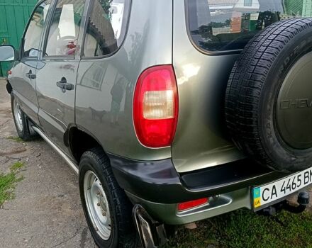 Сірий Шевроле Нива, об'ємом двигуна 1.6 л та пробігом 112 тис. км за 4500 $, фото 4 на Automoto.ua