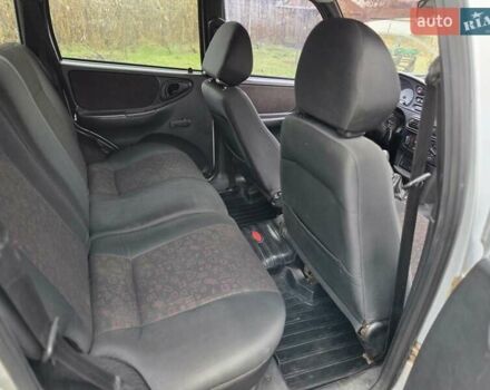 Сірий Шевроле Нива, об'ємом двигуна 1.7 л та пробігом 173 тис. км за 4200 $, фото 9 на Automoto.ua