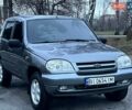 Сірий Шевроле Нива, об'ємом двигуна 1.7 л та пробігом 201 тис. км за 3999 $, фото 1 на Automoto.ua