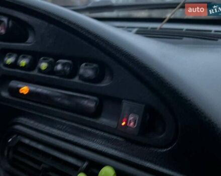 Сірий Шевроле Нива, об'ємом двигуна 1.7 л та пробігом 201 тис. км за 3999 $, фото 49 на Automoto.ua