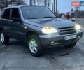 Сірий Шевроле Нива, об'ємом двигуна 1.7 л та пробігом 201 тис. км за 3999 $, фото 63 на Automoto.ua