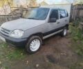 Шевроле Нива 2007 у Прилуках на Automoto.ua Сірий Шевроле Нива, об'ємом двигуна 1.7 л та пробігом 1 тис. км за 3200 $, фото 4 на Automoto.ua