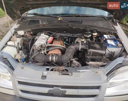 Серый Шевроле Нива, объемом двигателя 1.69 л и пробегом 1 тыс. км за 3200 $, фото 11 на Automoto.ua