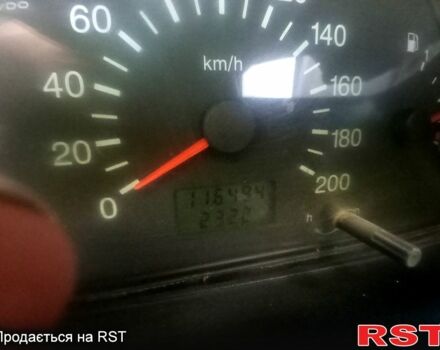 Серый Шевроле Нива, объемом двигателя 1.7 л и пробегом 116 тыс. км за 4500 $, фото 3 на Automoto.ua