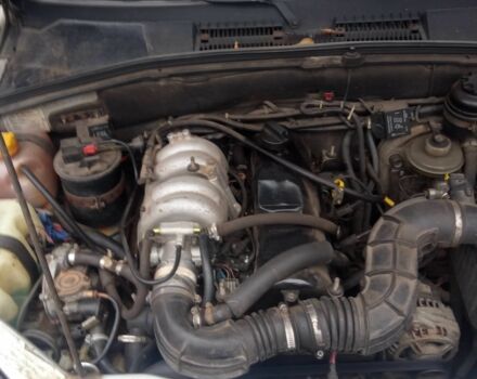 Серый Шевроле Нива, объемом двигателя 1.7 л и пробегом 188 тыс. км за 4500 $, фото 7 на Automoto.ua