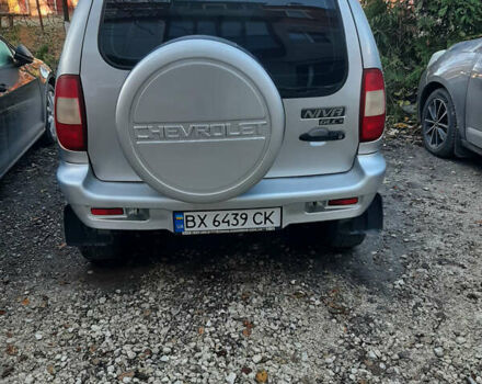 Сірий Шевроле Нива, об'ємом двигуна 1.7 л та пробігом 260 тис. км за 3300 $, фото 1 на Automoto.ua