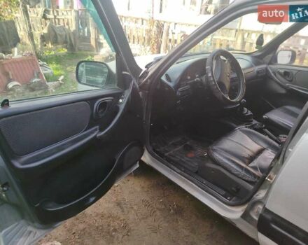 Серый Шевроле Нива, объемом двигателя 1.69 л и пробегом 1 тыс. км за 3200 $, фото 6 на Automoto.ua