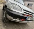 Серый Шевроле Нива, объемом двигателя 1.7 л и пробегом 160 тыс. км за 4300 $, фото 2 на Automoto.ua