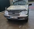 Сірий Шевроле Нива, об'ємом двигуна 1.7 л та пробігом 213 тис. км за 3500 $, фото 1 на Automoto.ua