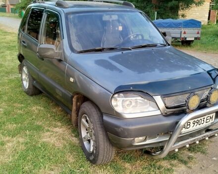 Сірий Шевроле Нива, об'ємом двигуна 0 л та пробігом 160 тис. км за 4100 $, фото 16 на Automoto.ua