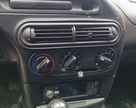 Серый Шевроле Нива, объемом двигателя 1.7 л и пробегом 193 тыс. км за 3000 $, фото 7 на Automoto.ua