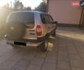 Серый Шевроле Нива, объемом двигателя 1.7 л и пробегом 80 тыс. км за 5400 $, фото 11 на Automoto.ua