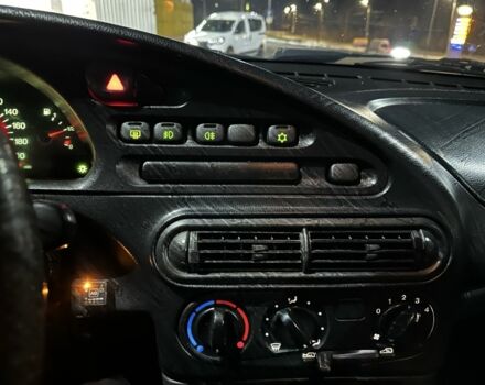 Сірий Шевроле Нива, об'ємом двигуна 1.7 л та пробігом 200 тис. км за 4600 $, фото 11 на Automoto.ua