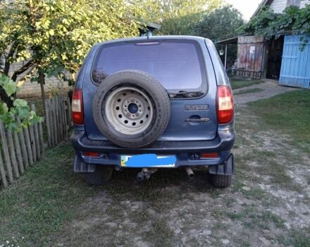 Серый Шевроле Нива, объемом двигателя 0 л и пробегом 210 тыс. км за 3500 $, фото 7 на Automoto.ua