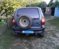 Сірий Шевроле Нива, об'ємом двигуна 0 л та пробігом 210 тис. км за 4100 $, фото 7 на Automoto.ua