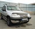 Серый Шевроле Нива, объемом двигателя 1.7 л и пробегом 297 тыс. км за 3000 $, фото 22 на Automoto.ua