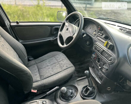 Серый Шевроле Нива, объемом двигателя 1.69 л и пробегом 195 тыс. км за 2400 $, фото 16 на Automoto.ua