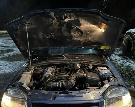 Сірий Шевроле Нива, об'ємом двигуна 1.7 л та пробігом 200 тис. км за 4600 $, фото 14 на Automoto.ua