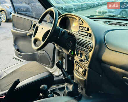 Сірий Шевроле Нива, об'ємом двигуна 1.7 л та пробігом 410 тис. км за 3850 $, фото 22 на Automoto.ua