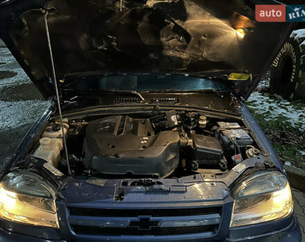 Сірий Шевроле Нива, об'ємом двигуна 1.69 л та пробігом 401 тис. км за 4600 $, фото 7 на Automoto.ua