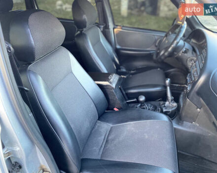 Серый Шевроле Нива, объемом двигателя 1.69 л и пробегом 270 тыс. км за 3350 $, фото 10 на Automoto.ua