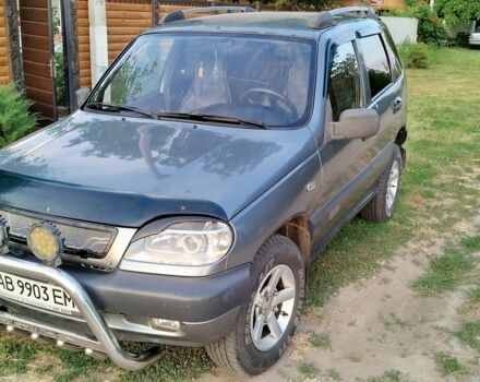 Сірий Шевроле Нива, об'ємом двигуна 0 л та пробігом 160 тис. км за 4100 $, фото 18 на Automoto.ua