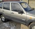 Серый Шевроле Нива, объемом двигателя 0 л и пробегом 138 тыс. км за 4200 $, фото 2 на Automoto.ua