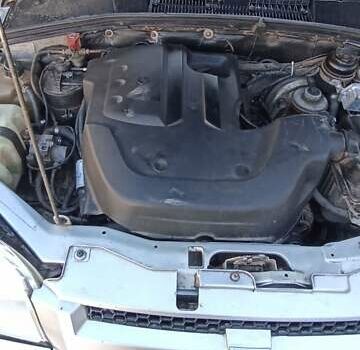 Серый Шевроле Нива, объемом двигателя 1.69 л и пробегом 140 тыс. км за 5500 $, фото 9 на Automoto.ua