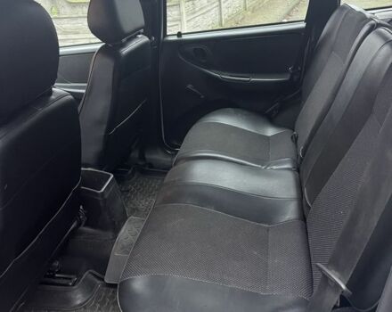 Сірий Шевроле Нива, об'ємом двигуна 1.7 л та пробігом 130 тис. км за 5299 $, фото 7 на Automoto.ua