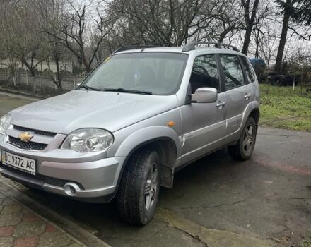 Сірий Шевроле Нива, об'ємом двигуна 1.7 л та пробігом 130 тис. км за 5299 $, фото 1 на Automoto.ua