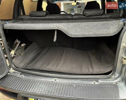 Серый Шевроле Нива, объемом двигателя 1.7 л и пробегом 144 тыс. км за 7500 $, фото 16 на Automoto.ua