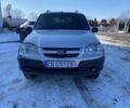 Сірий Шевроле Нива, об'ємом двигуна 1.7 л та пробігом 152 тис. км за 3700 $, фото 20 на Automoto.ua